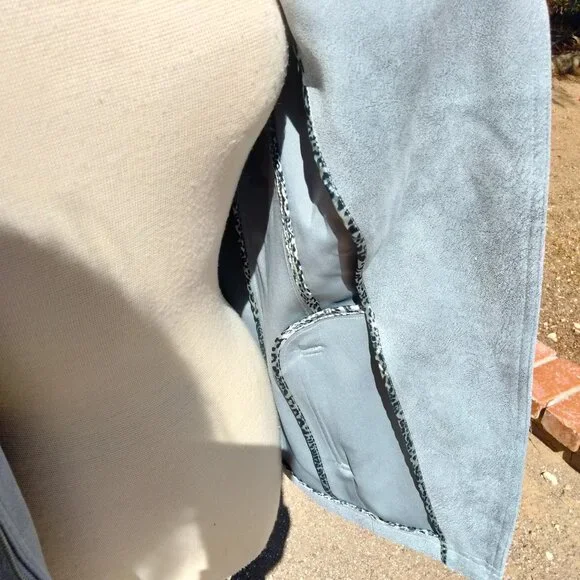 CHICOS Elongated Suede Moto Jacket Gray Mist NWT Size 0 (4-6 small) PS01-21 - Picture 5 of 8